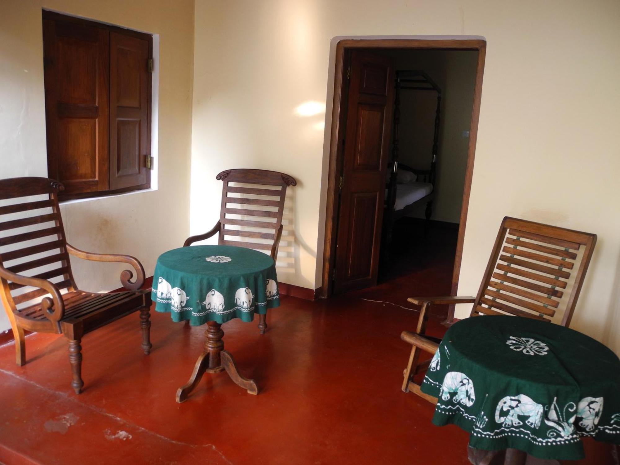 Top Of The Hill Guesthouse Weligama Exterior foto